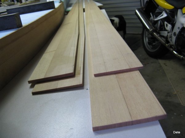 The outer spar caps are planed and shaped ready to glue when the wing attach blocks are fitted.(soon)
The upper one is 7.5mm x 100mm at the inboard en