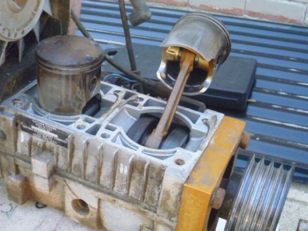 Piston is great condition.