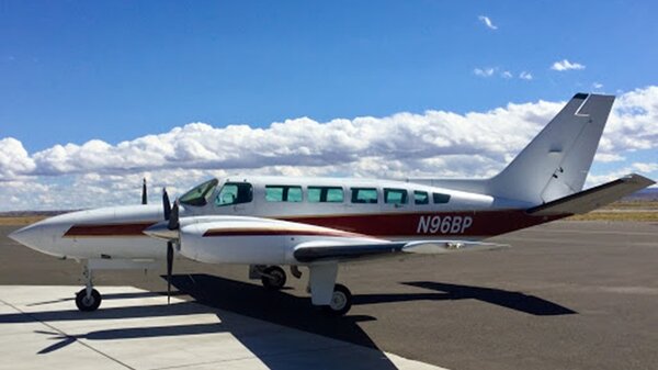 Cessna404TitanN96BP.jpg_thumb.b8e0fec09313548362fdc1efd2dabcd4.jpg