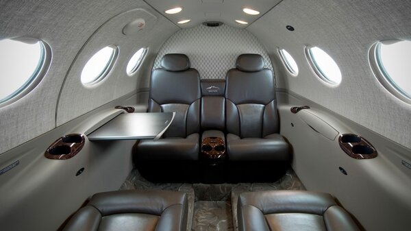 Cessna510CitationMustanginterior.jpg_thumb.5c0a98f7b099a90bf4913dde46ecf964.jpg