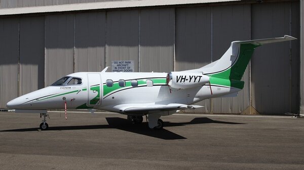 EmbraerEMB-500Phenom100VH-YYT.jpg_thumb.9490f478ab8333a7bb69f3f5c072833e.jpg