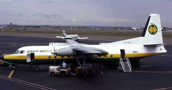 VH-EWVFokkerF-27FriendshipEastWestAirlines.jpg_thumb.458c224fedc963a4273b8ea1b597e611.jpg