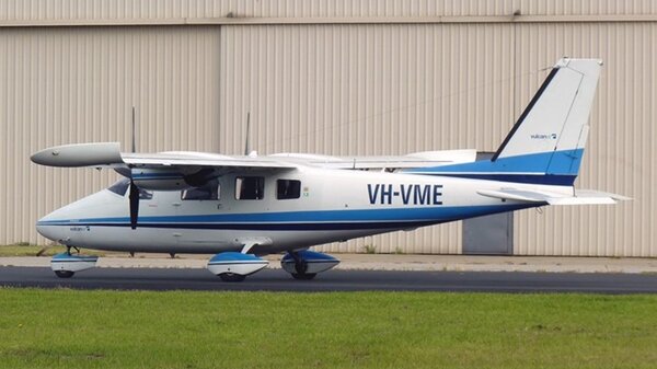 VH-VMEPartenaviaP68VulcanYMMB20130423.JPG_thumb.f31901777685681abf8225ff4efe3e80.JPG