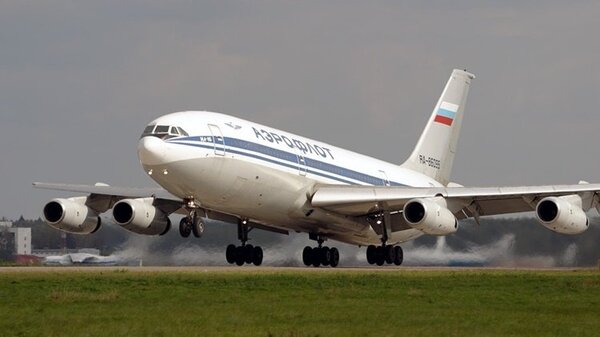 Ilyushin Il-86 RA-86095.jpg
