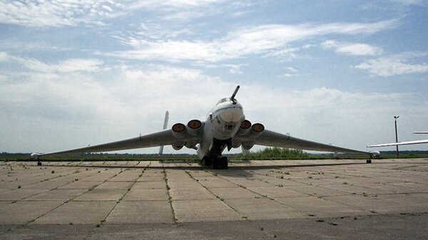 miassichtchev_vm_t_atlante_avant head on.jpg