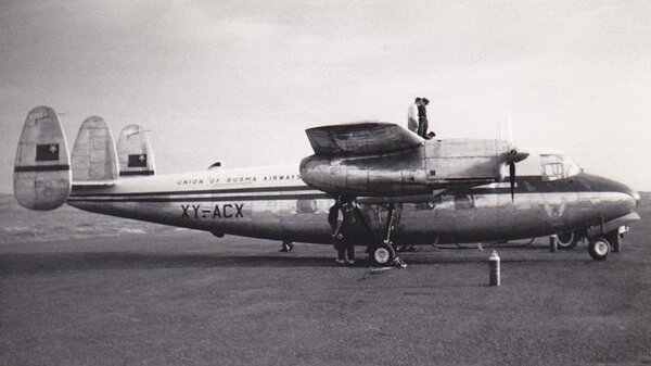 Handley Page Marathon XY-ACX.jpg