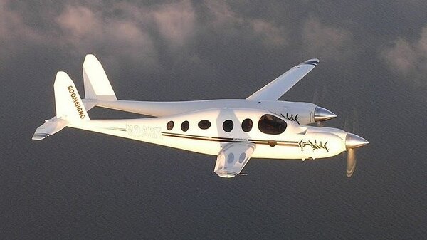 Rutan Boomerang over sea.jpg