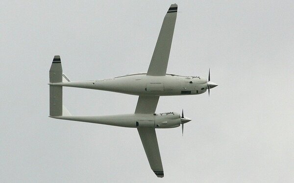 Rutan Boomerang overhead.jpg