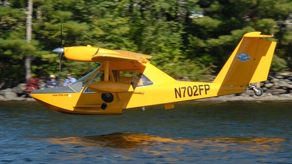 Aeroprakt A-24 Viking N702FP PRE SLASH DOWN.jpg