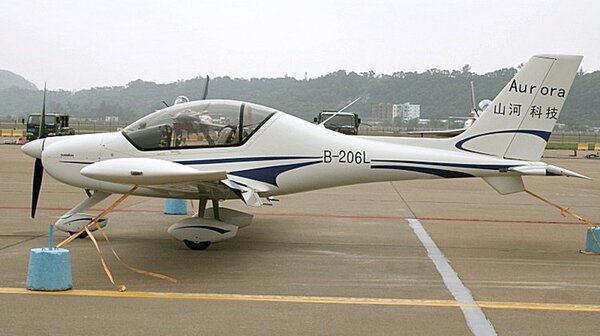 Sunward Aurora B-206.jpg