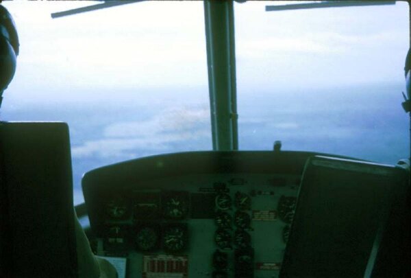 Huey-cockpit.thumb.jpg.26104f39e7b535f9be6db69f43f24ad1.jpg