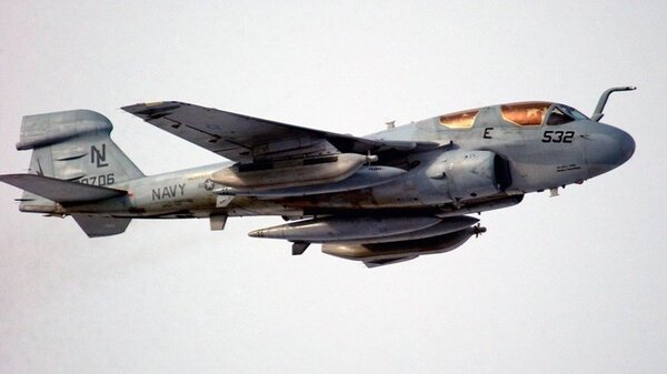 Grumman Prowler EA-6B.jpg