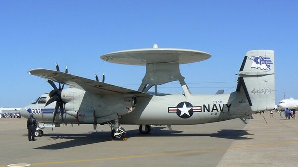 Northrop Grumman E-2C Hawkeye 4493.jpg