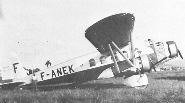 Bréguet 393T F-ANEK.jpg