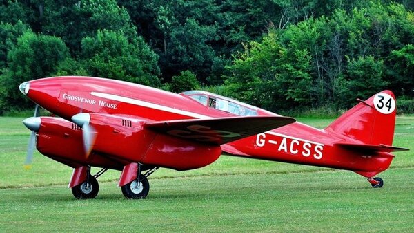 DH.88_Comet_G-ACSS taxy.jpg