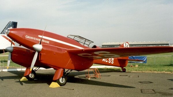 DH.88_Comet_G-ACSS_Farnborough.jpg