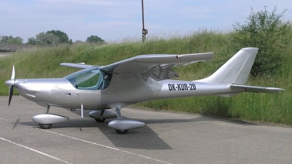 CZAW parrot OK-KUR-20.jpg