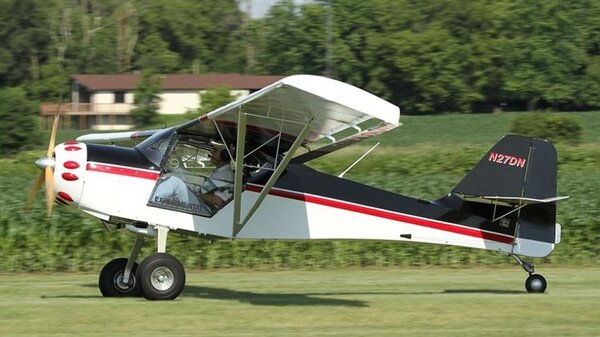Denney Kitfox model 3 N27DN.JPG