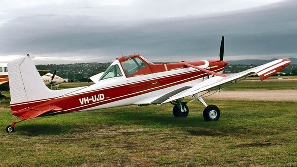 Cessna Agwagon 01.jpg