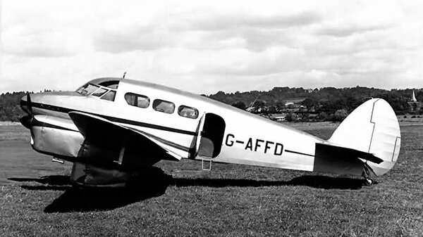 Percival Q.6 Petrel 05.jpg