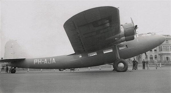 Fokker F.XXXVI 03.jpg