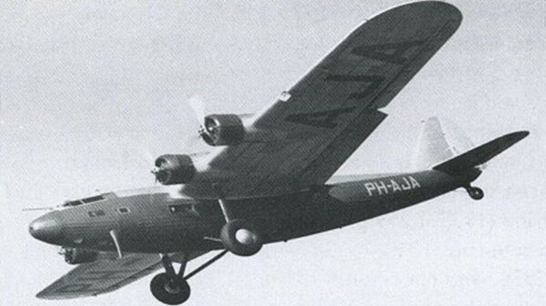 Fokker F.XXXVI 04.jpg