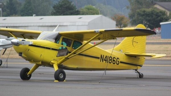 Stinson 108 Station Wagon 05.jpg