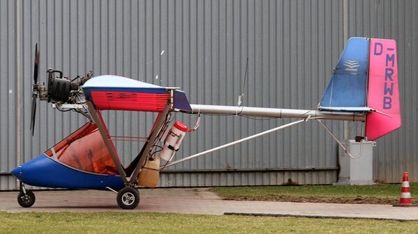 Comco FOX C 22 04.jpg