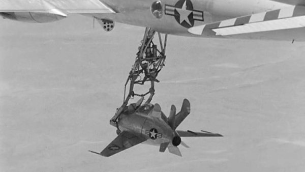 McDonnell XF-85 Goblin 04.jpg