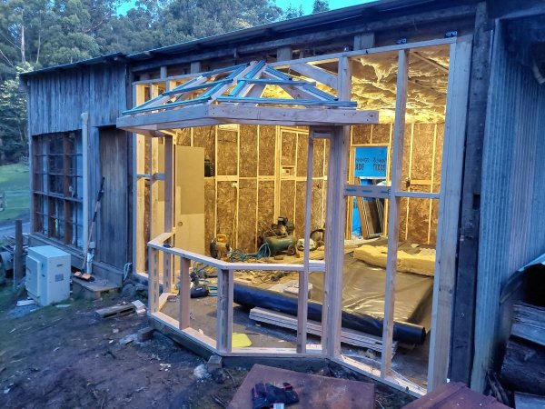 Shedroom 220903 1800.jpg