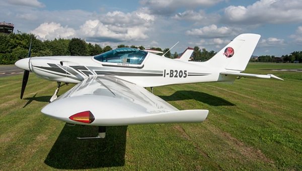 Corvus CA21 Phantom 02.jpg