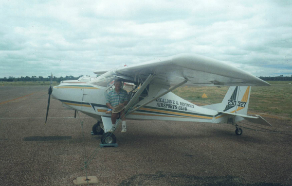 Lightwing Barcy 25-0327.png