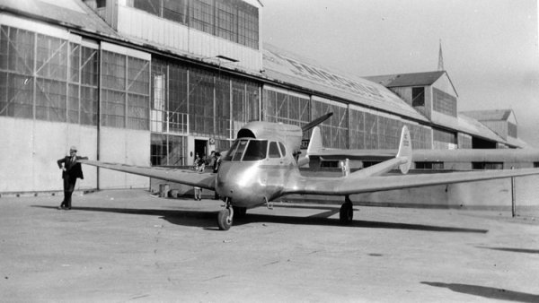 Stearman-Hammond Y-1 02.jpg