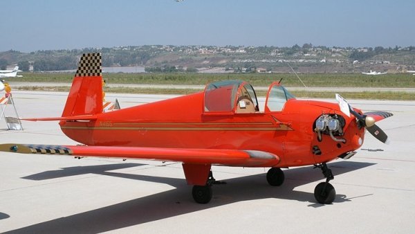 Mooney M-18 Mite 04.jpg