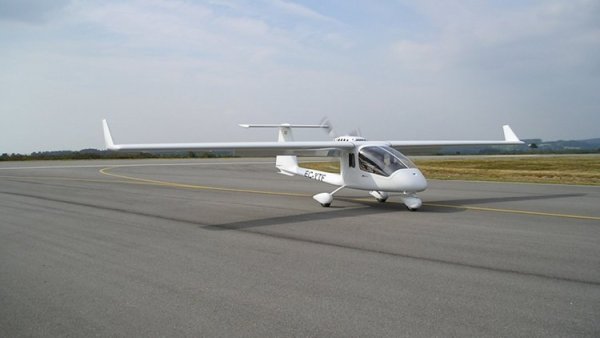 Colyaer Martin 3 S100 04.jpg