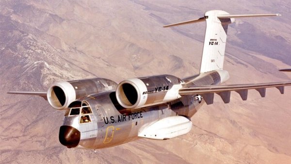 Boeing_YC-14.thumb.jpg.c10684cb4c0a8c18a870478267b5e894.jpg