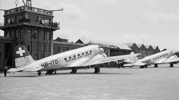 Fiat G.18 05.jpg
