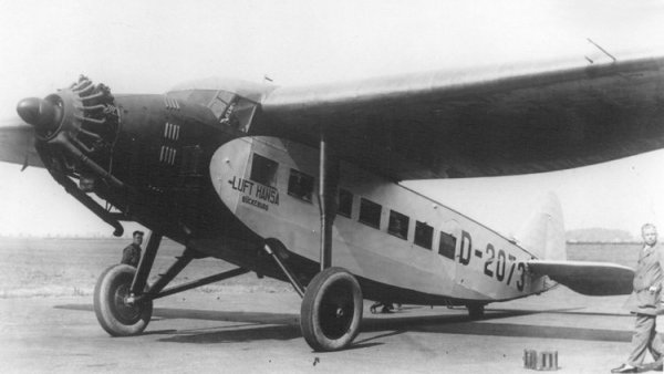 Focke-Wulf A 38 Möwe 02.jpg