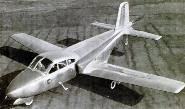 Douglas Cloudster II 03.jpg
