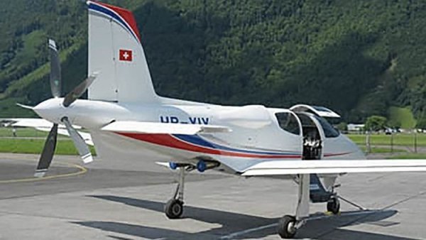 Cirrus VK-30 03.jpg