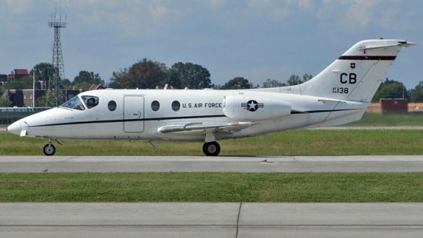 Raytheon T-1 Jayhawk 02.jpg