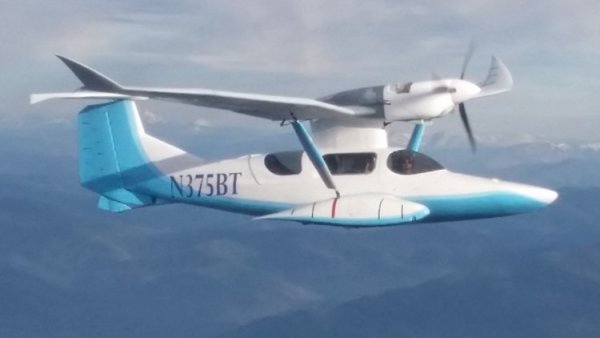 Rutan SkiGull 02.jpeg