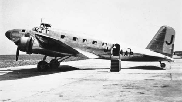 Mitsubishi Ki-57 03.jpg