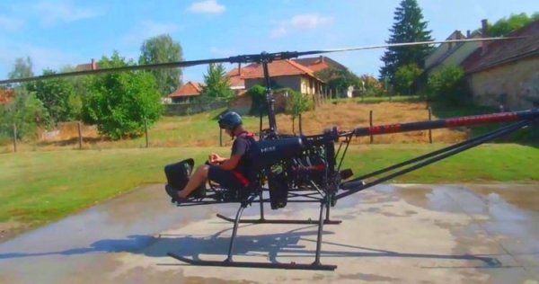 Hungaro Copter 02.jpg