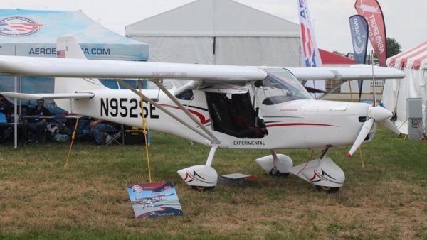 Aero East Europe Sila 03.jpg