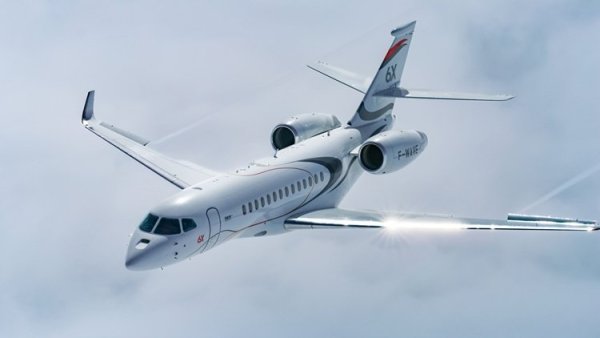 Dassault Falcon 6X 04.jpg