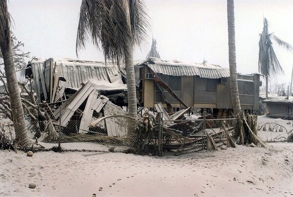Airlink Accommodation Malay Town Rabaul October1994.jpg