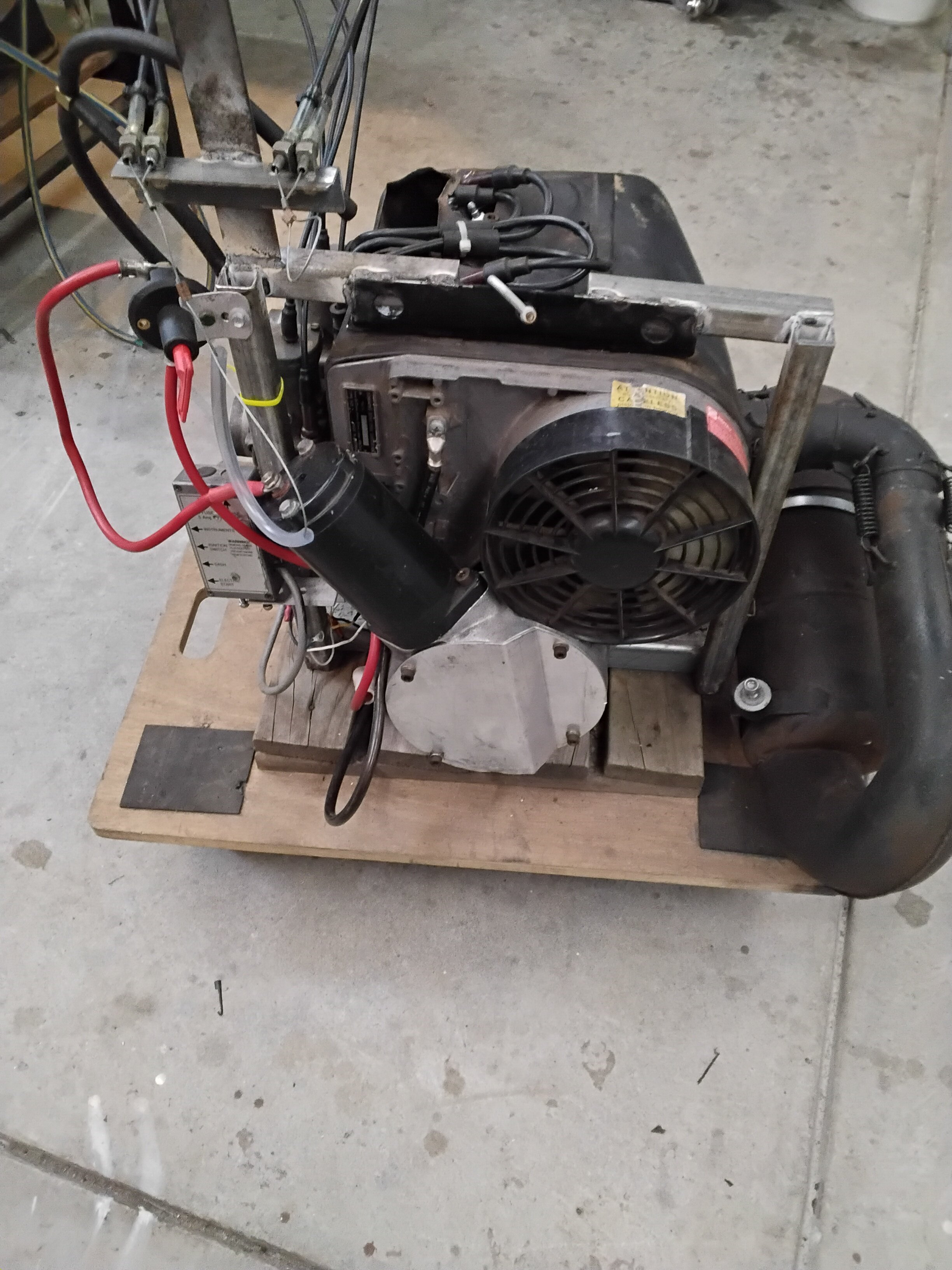 More information about "Rotax 503 engine ( TT 294 hours)"