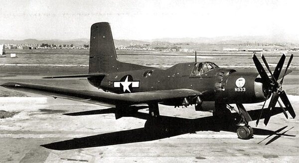 Douglas XTB2D Skypirate 01.jpg