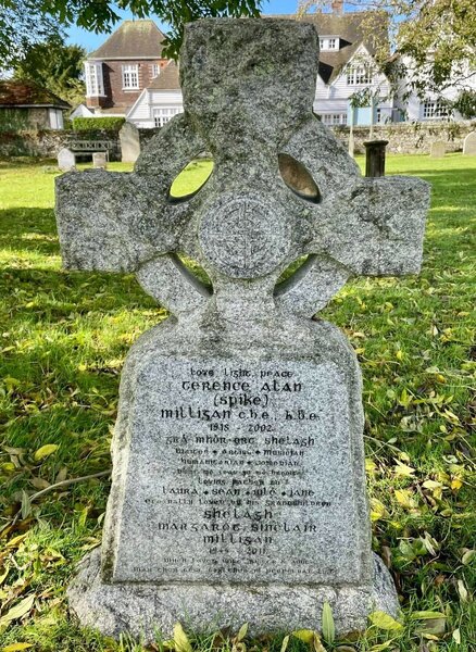 Spike's headstone.jpg